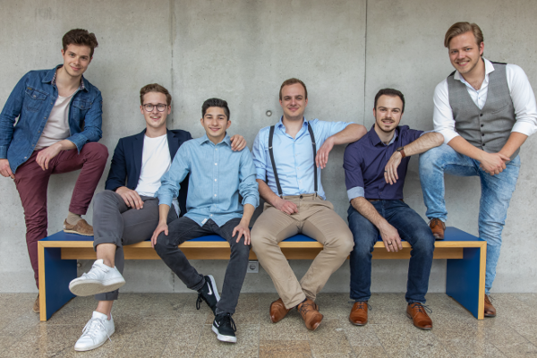 Christopher, Marco, Philipp, Florian, Lorenz und Peter = Free Vocals
