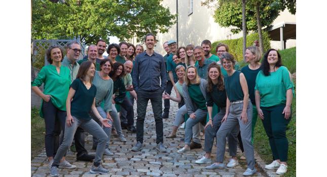 Der Münchner don camillo chor sucht tiefe Bässe!