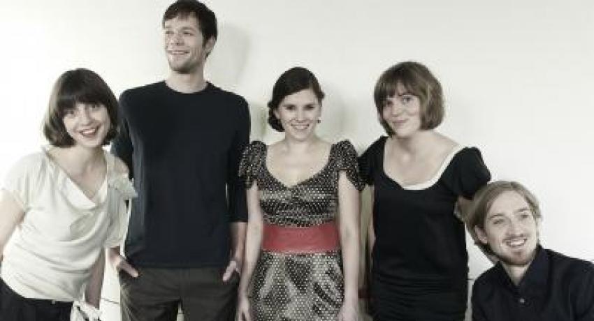 pressefoto wortart neu.jpg pressefoto wortart neu.jpg